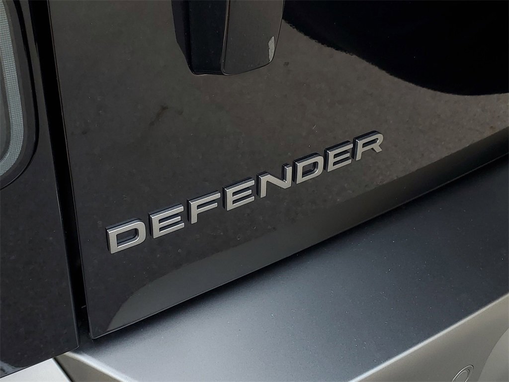 New 2026 Land Rover Defender 110 S image 6