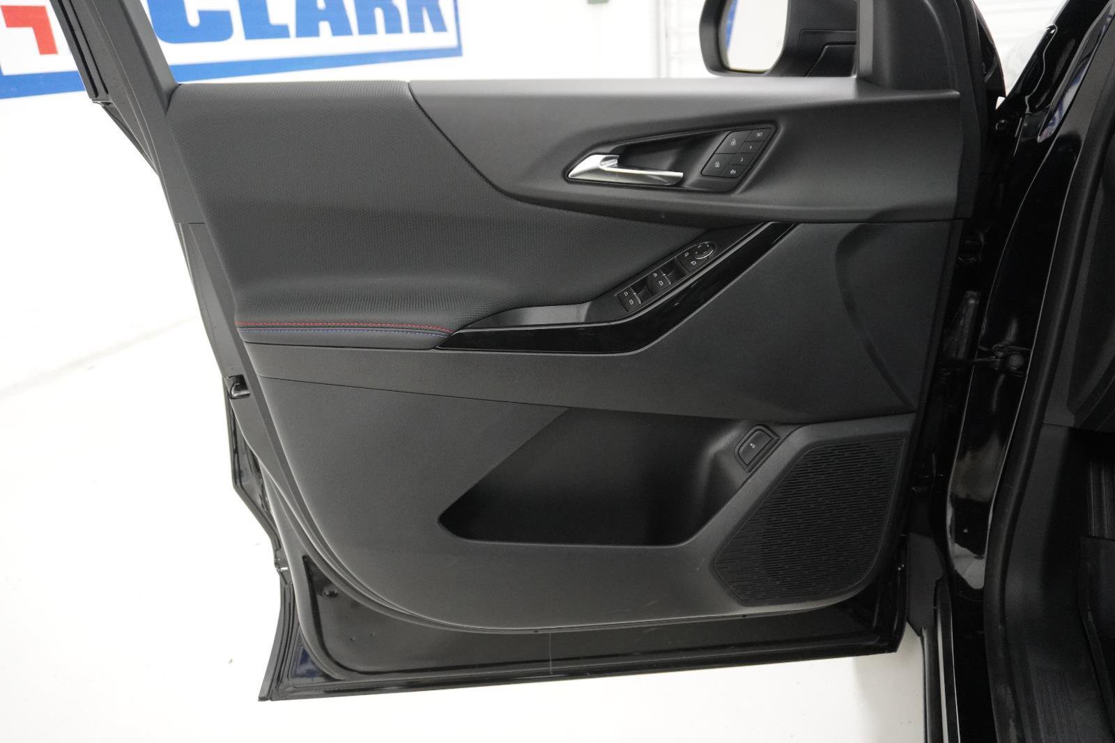 New 2026 Chevrolet Equinox RS w/ Convenience Package III image 13