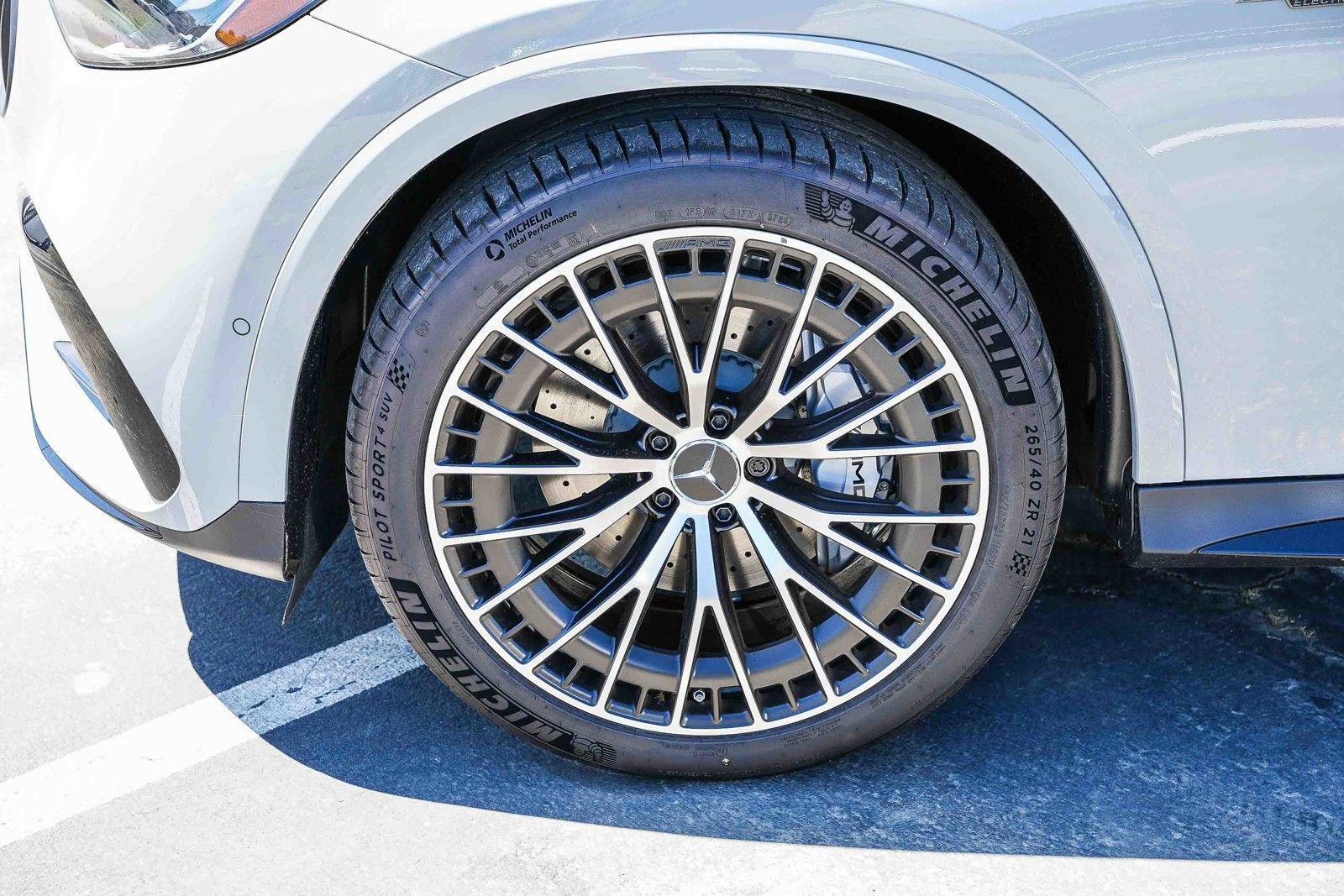 New 2026 Mercedes-Benz GLC 43 AMG 4MATIC Coupe image 9