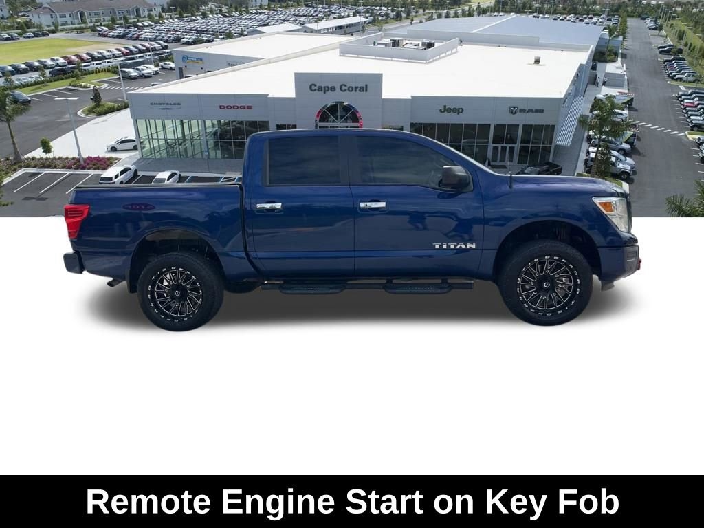 Used 2021 Nissan Titan SV w/ SV Convenience Package RWD image 12
