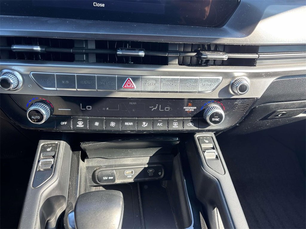 Certified 2023 Kia Telluride S image 21