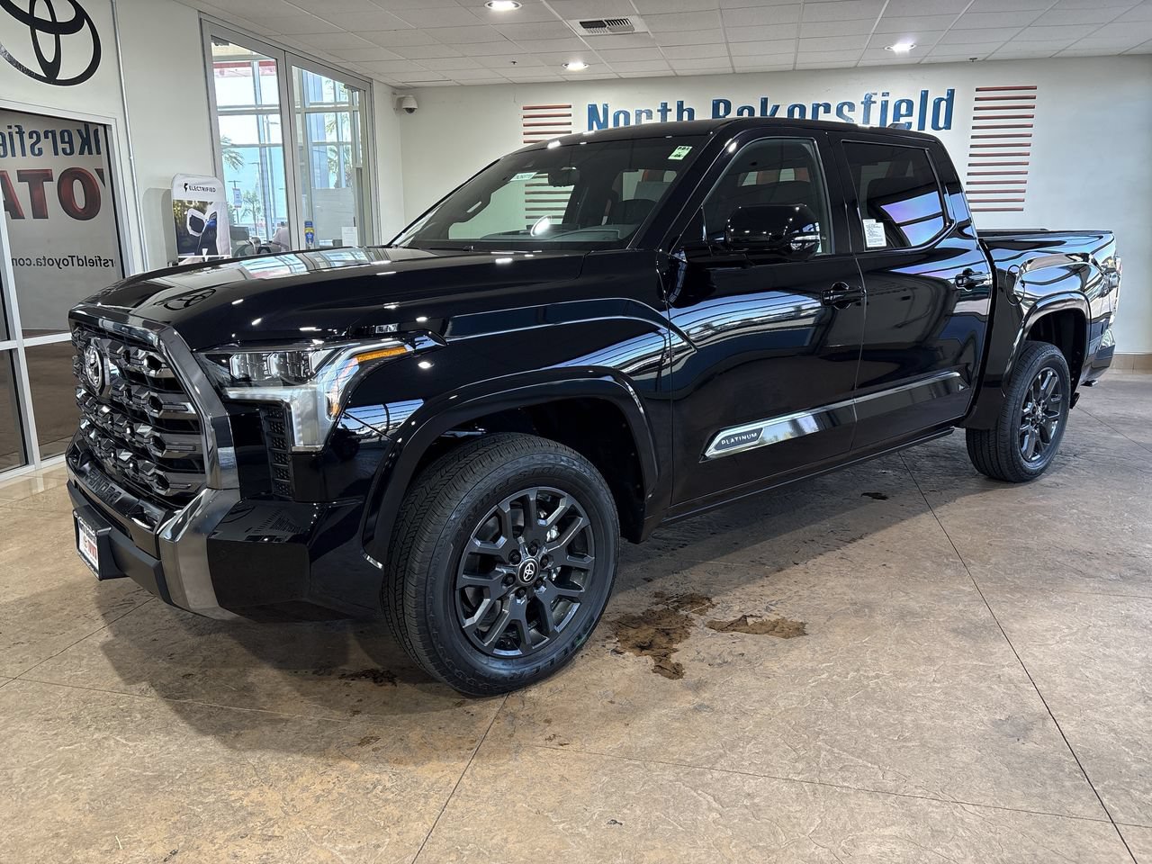 New 2026 Toyota Tundra Platinum AWD/4WD image 1
