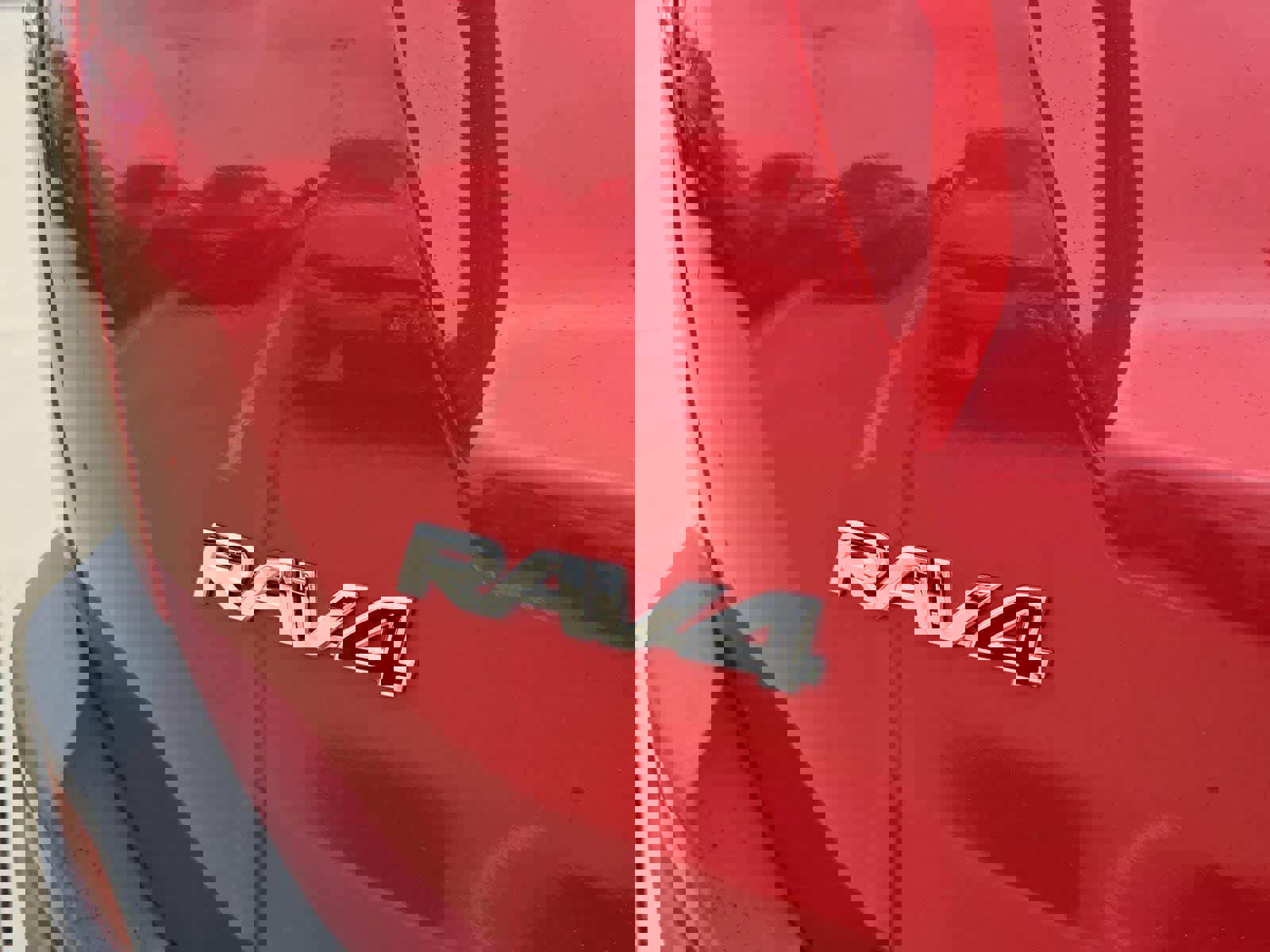 Used 2014 Toyota RAV4 XLE FWD image 12