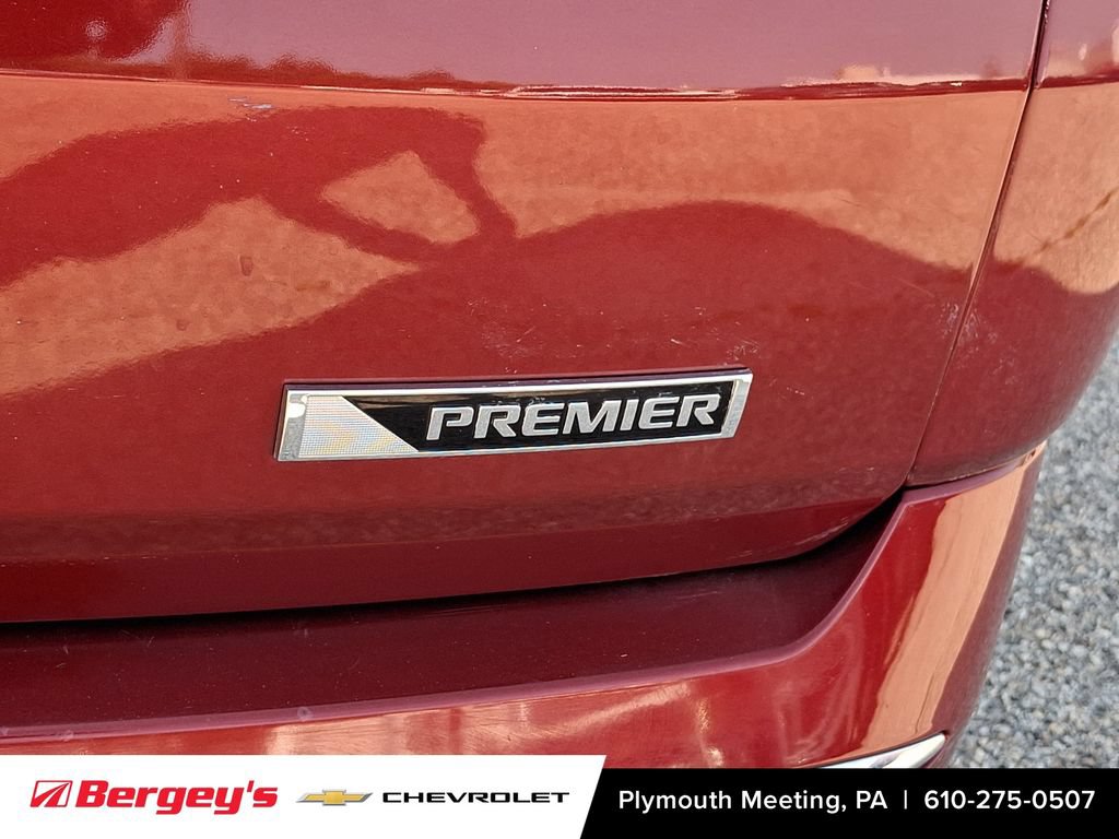 Certified 2018 Chevrolet Traverse Premier AWD/4WD image 36