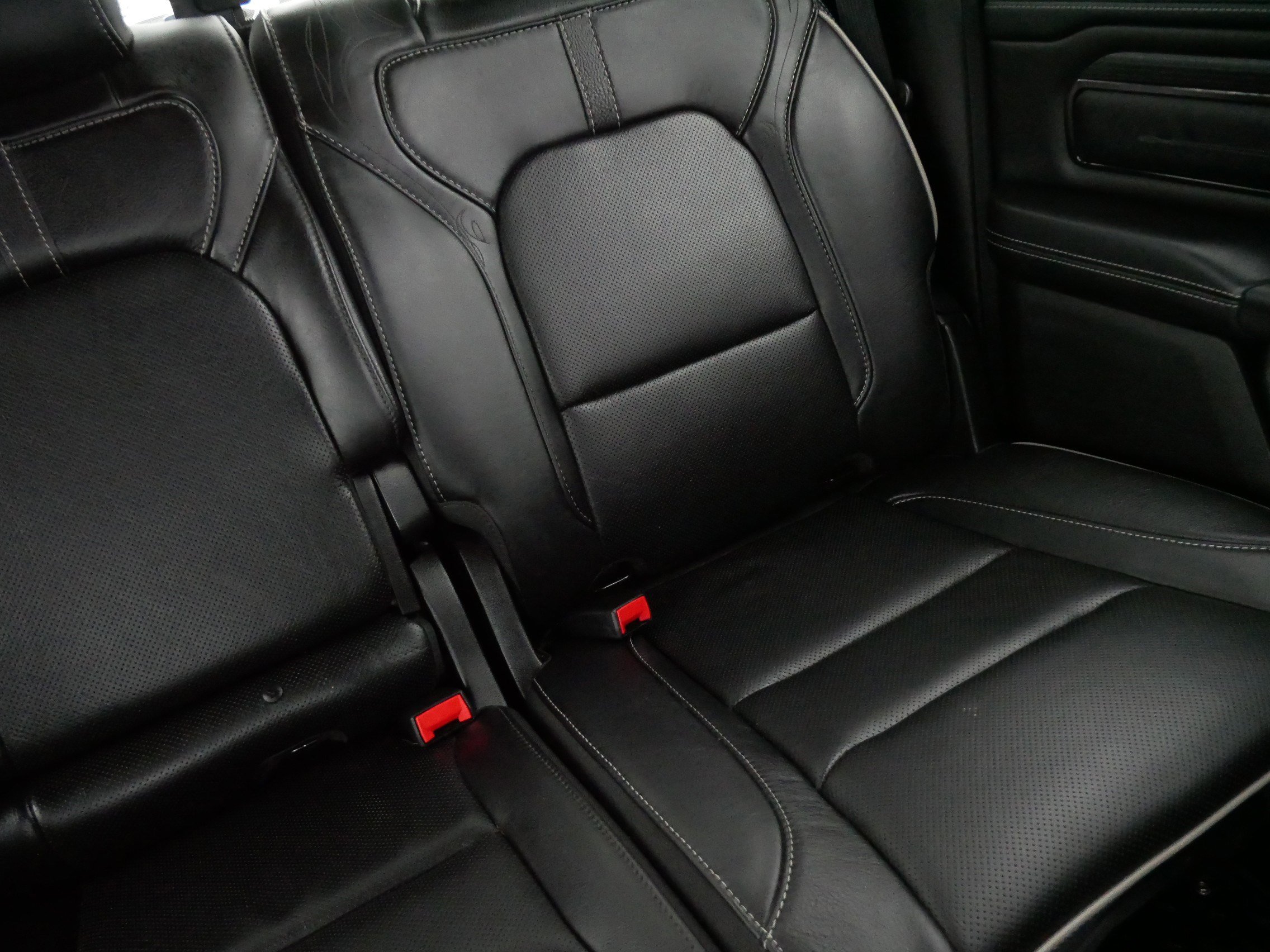 Used 2024 RAM 1500 Limited AWD/4WD image 14