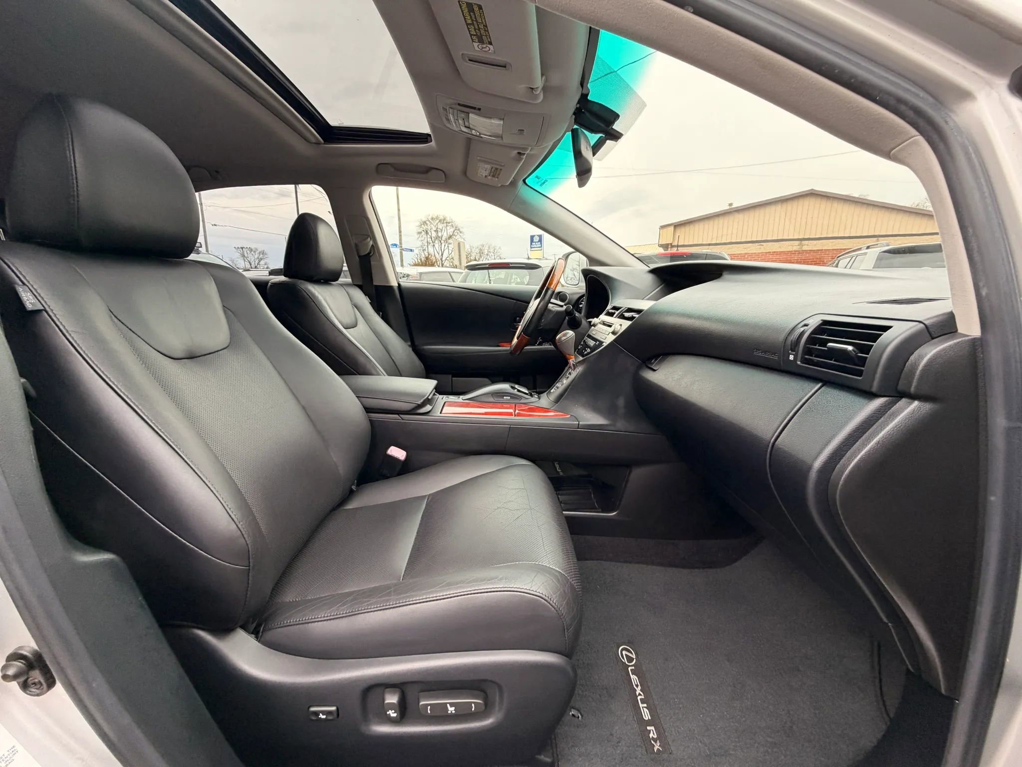 Used 2010 Lexus RX 450h AWD image 15