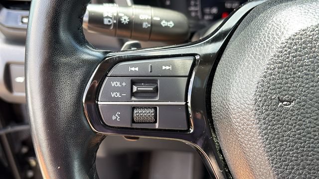 Used 2023 Honda Pilot Elite image 13