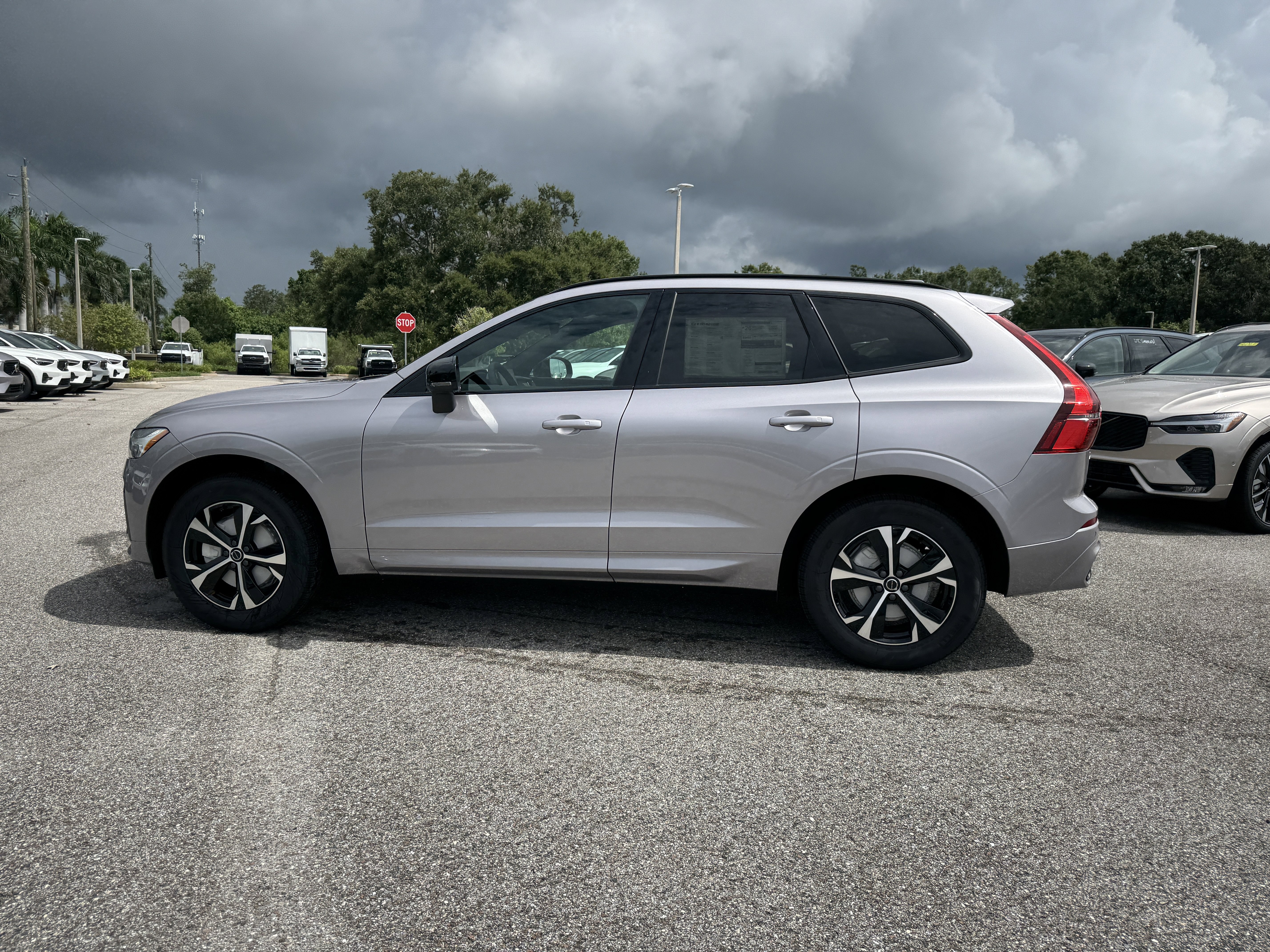 New 2026 Volvo XC60 B5 Core w/ Protection Package image 6