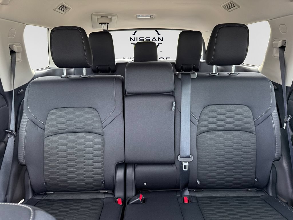 New 2026 Nissan Pathfinder SV AWD/4WD image 17
