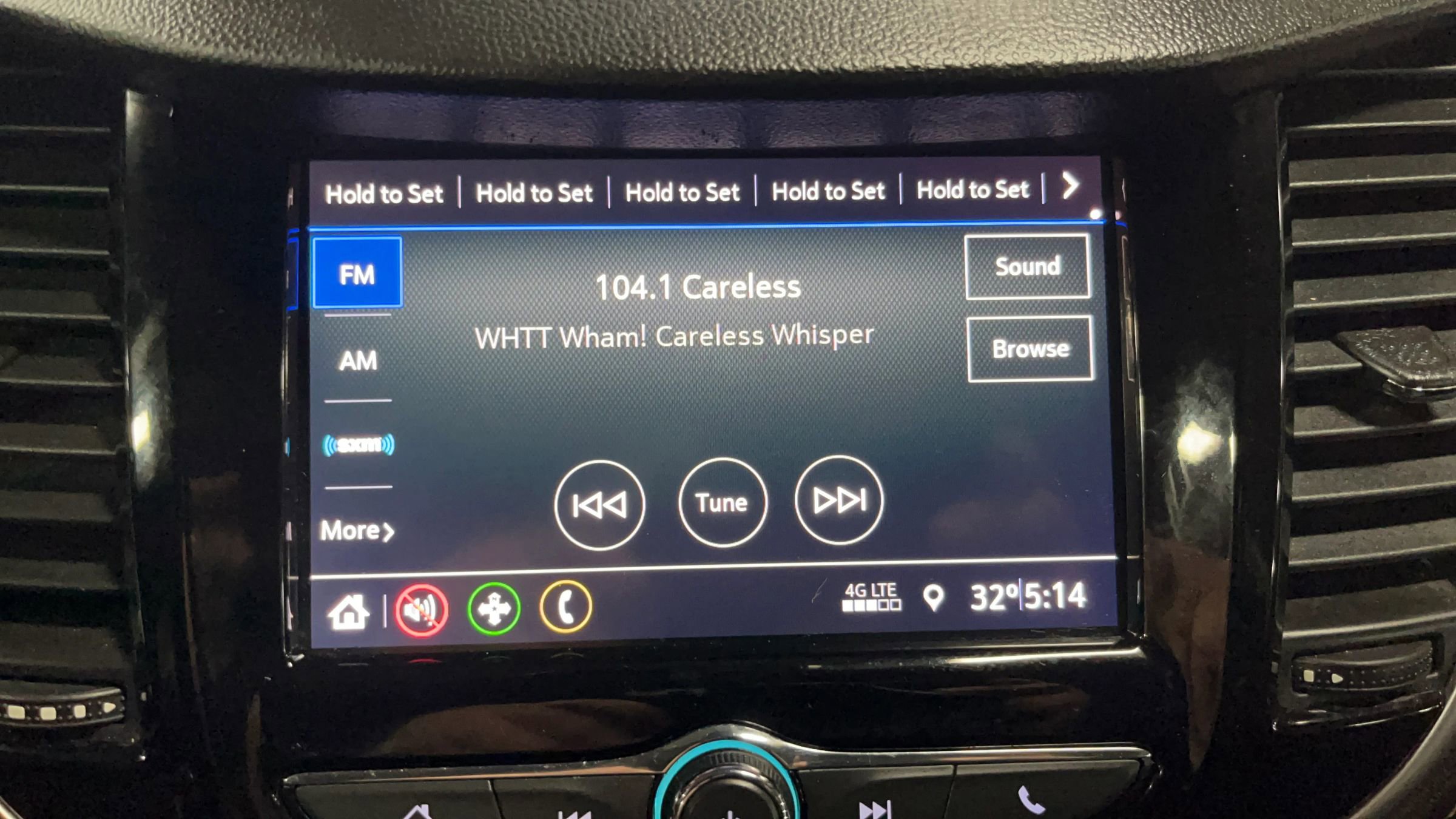 Used 2021 Chevrolet Trax LS w/ Tint and Cruise Package image 39