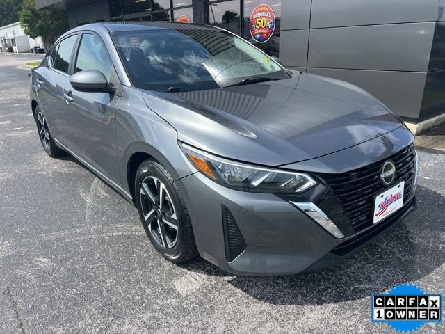 Used 2024 Nissan Sentra SV FWD image 1