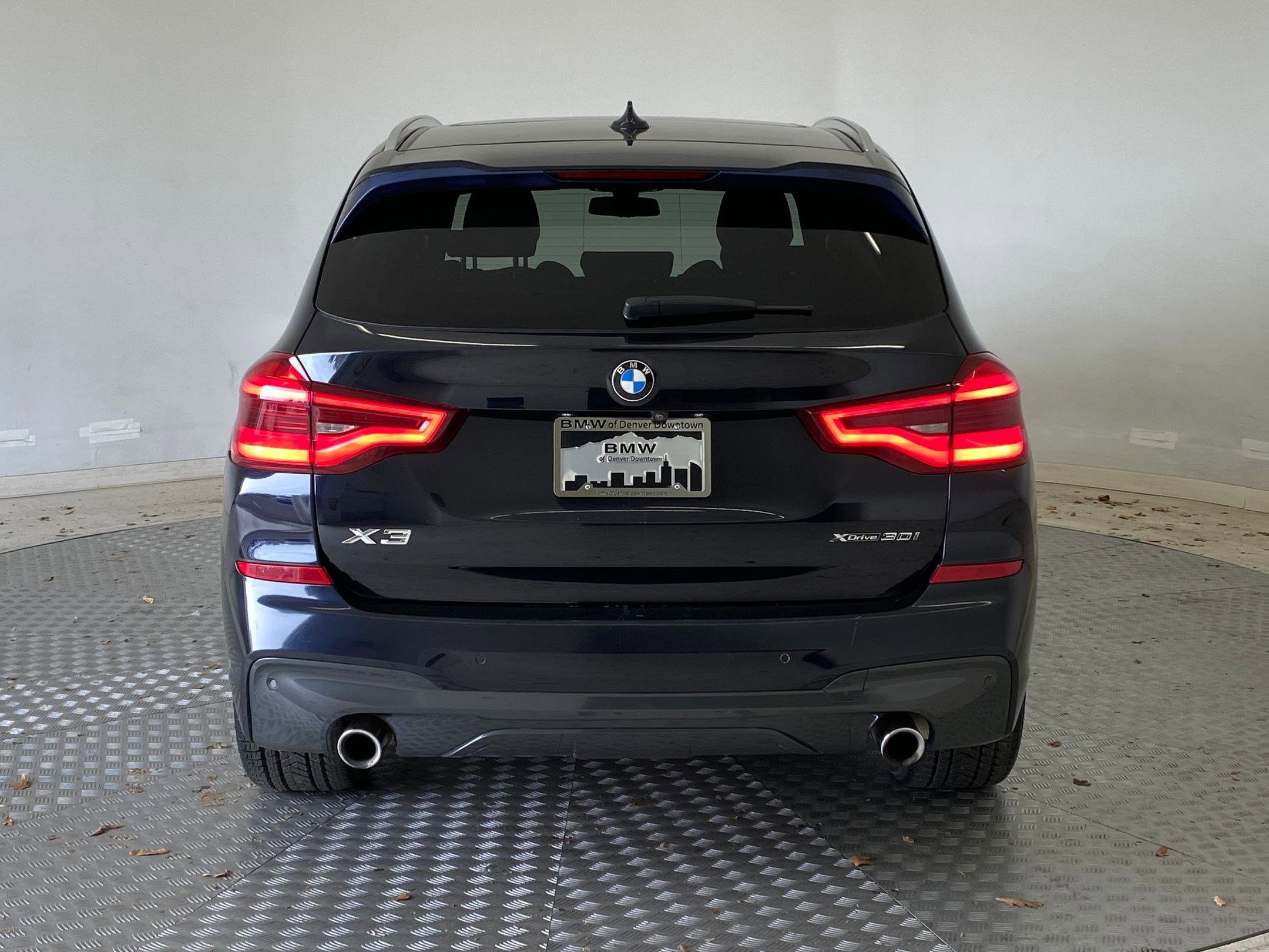 Used 2018 BMW X3 xDrive30i w/ M Sport Package image 9