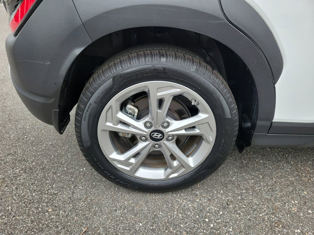 Certified 2023 Hyundai Kona SEL image 5