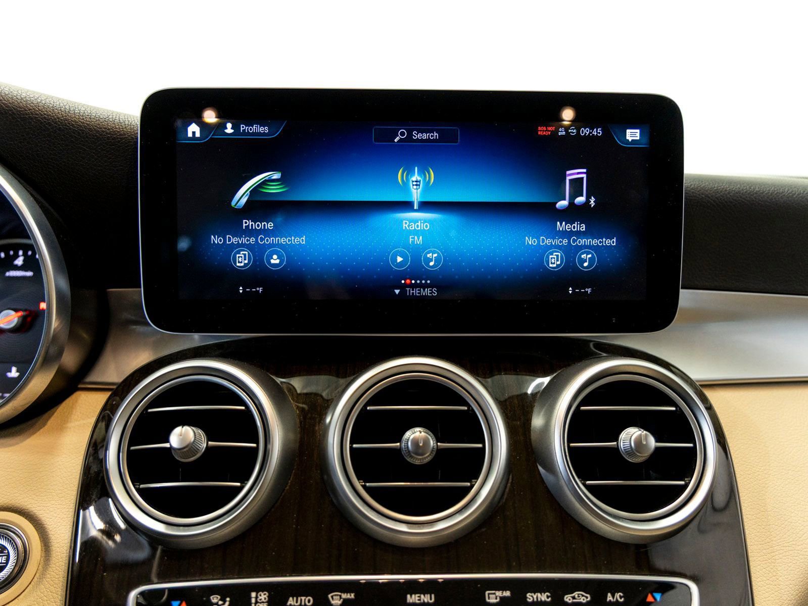 Used 2020 Mercedes-Benz GLC 300 4MATIC image 18