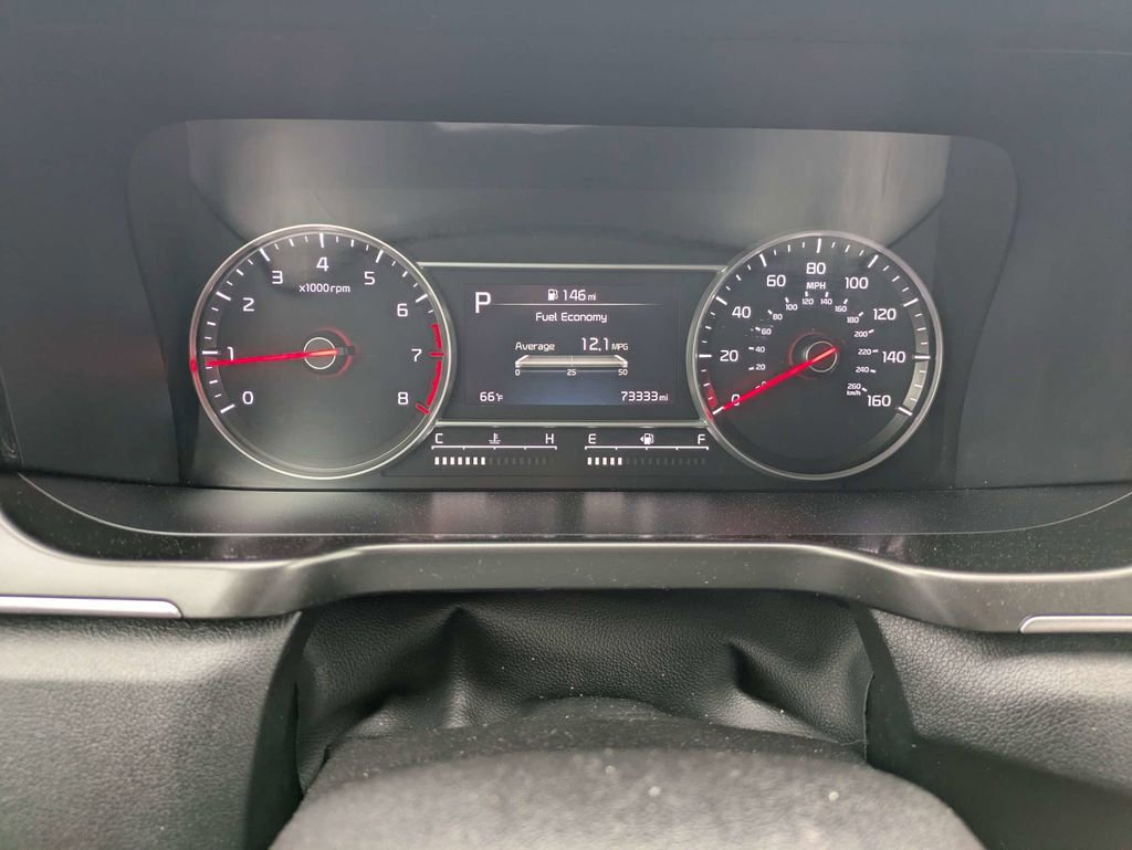 Used 2021 Kia Sorento LX image 29