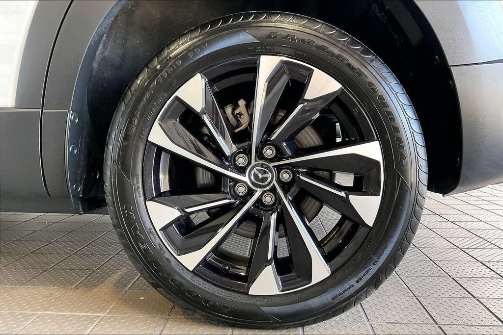 Used 2025 MAZDA CX-50 2.5 Hybrid w/ Premium Plus Pkg AWD/4WD image 32