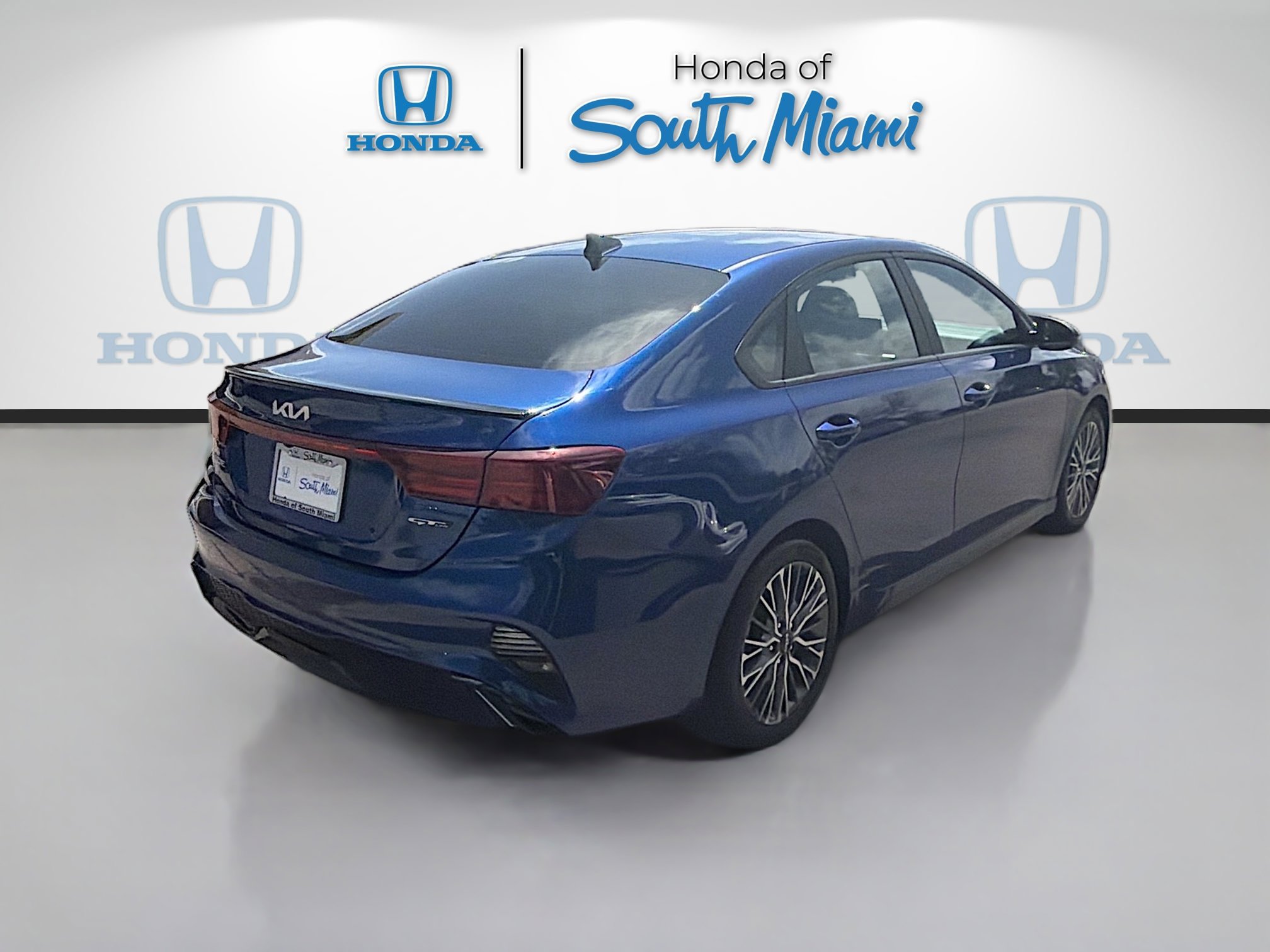 Used 2024 Kia Forte GT-Line image 7