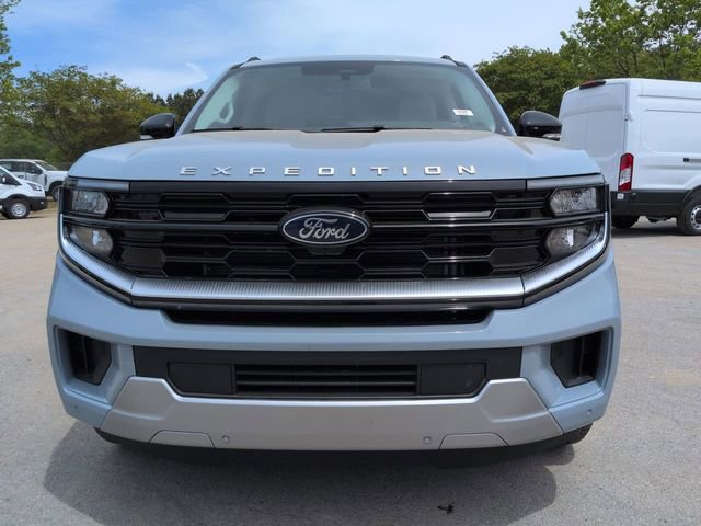 New 2026 Ford Expedition Platinum image 8