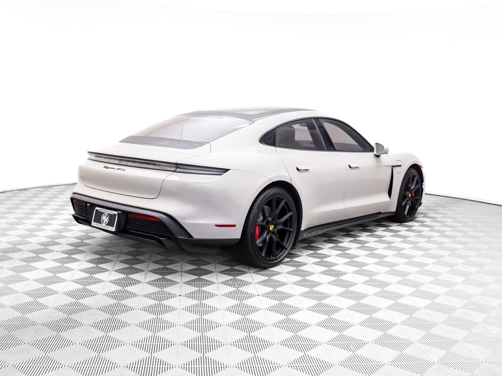 Certified 2024 Porsche Taycan GTS image 7