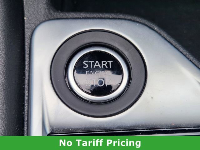 Used 2025 Nissan Sentra SR w/ SR Premium Package FWD image 21