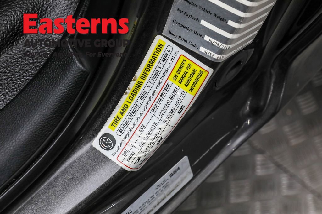 Used 2018 RAM 3500 Tradesman w/ Chrome Appearance Group image 32