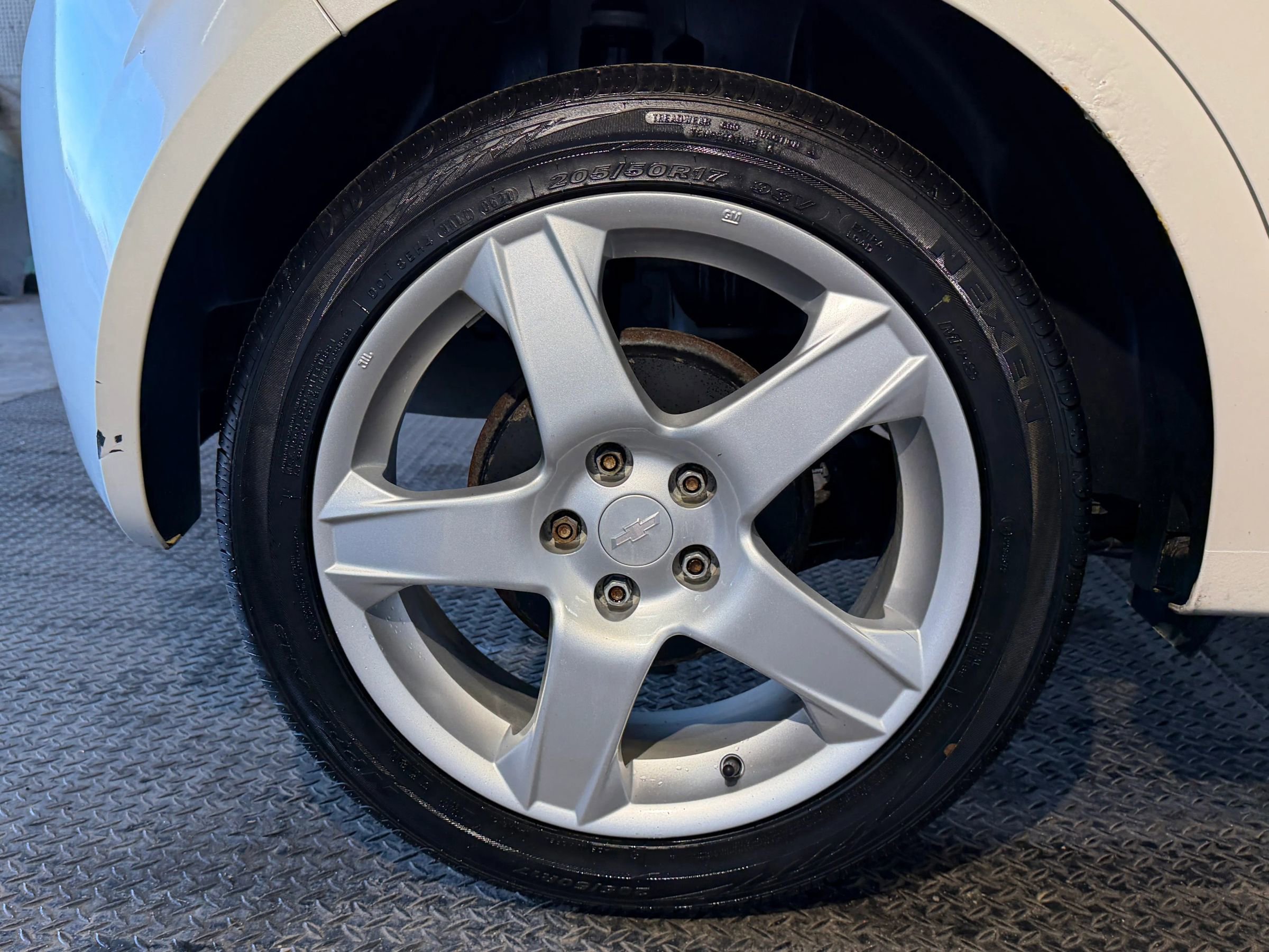 Used 2015 Chevrolet Sonic LTZ FWD image 8