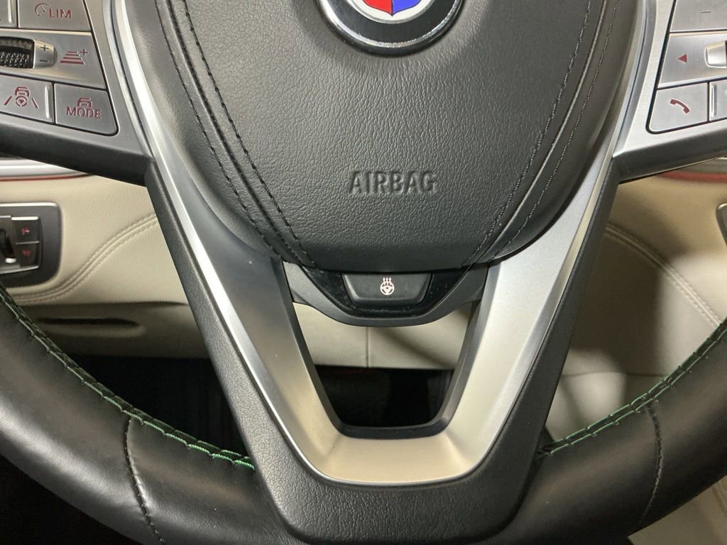 Used 2021 BMW ALPINA B7 xDrive w/ Luxury Rear Seating Package image 17