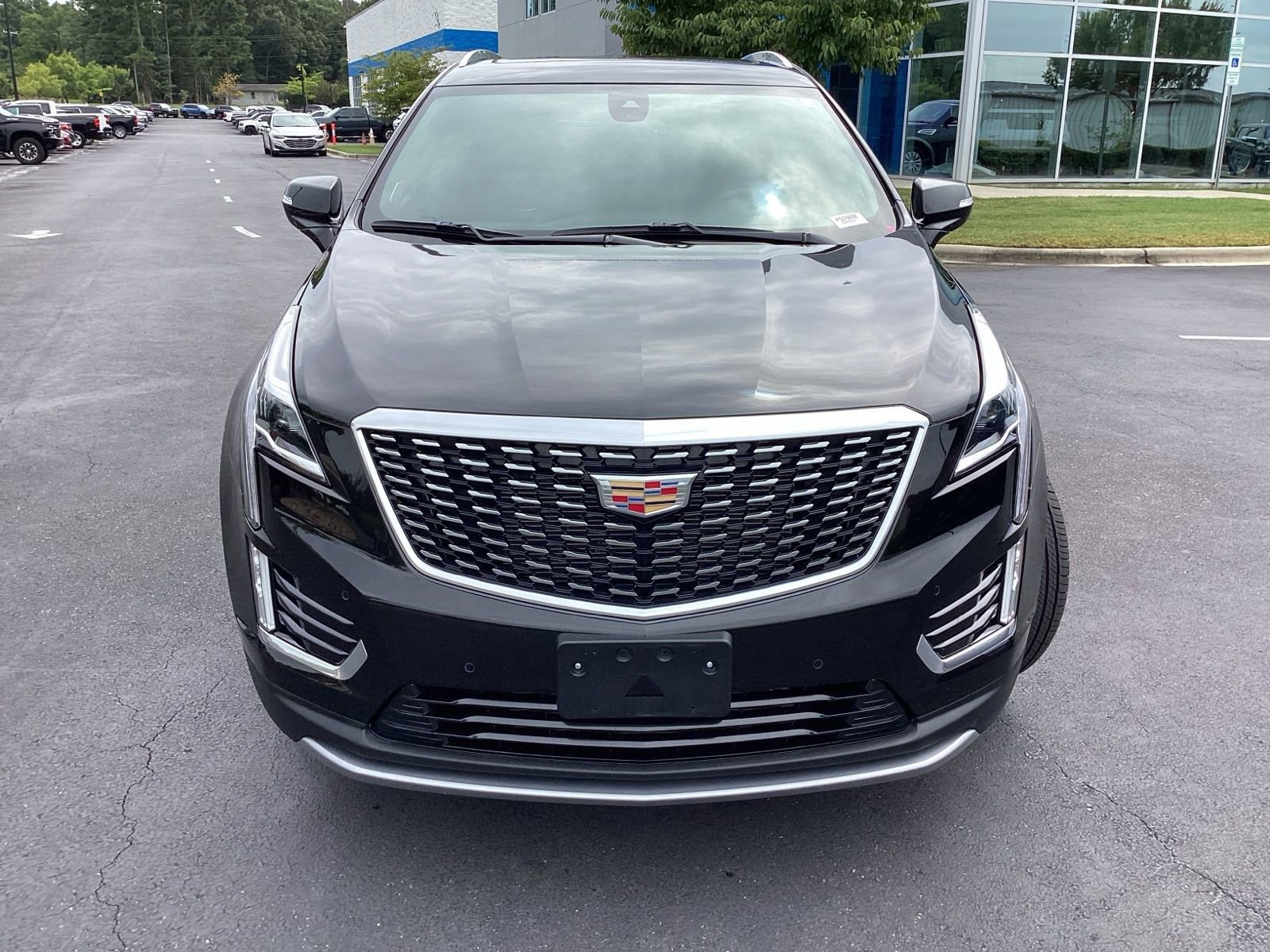 Used 2025 Cadillac XT5 Premium Luxury image 4