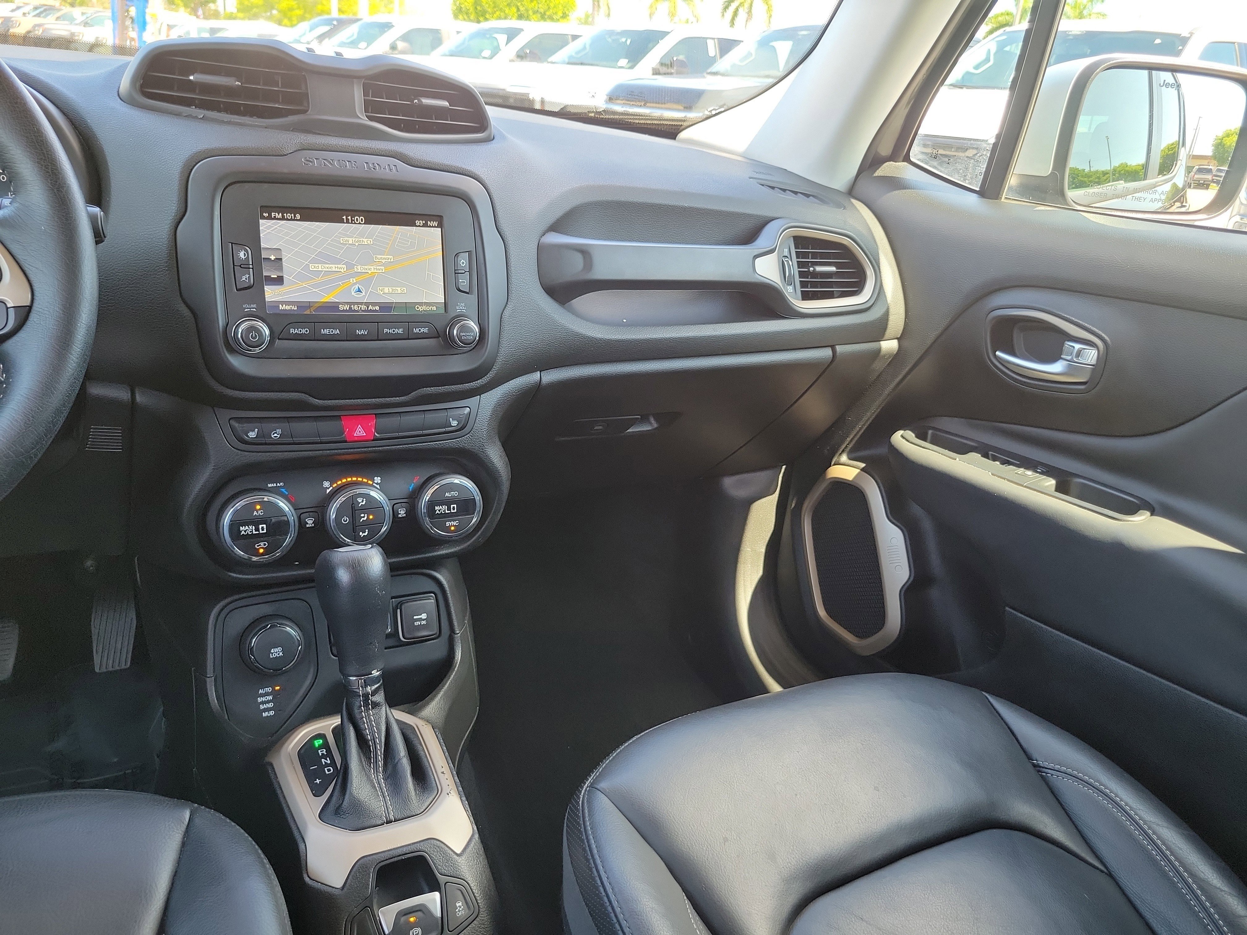 Used 2016 Jeep Renegade Limited AWD/4WD image 17
