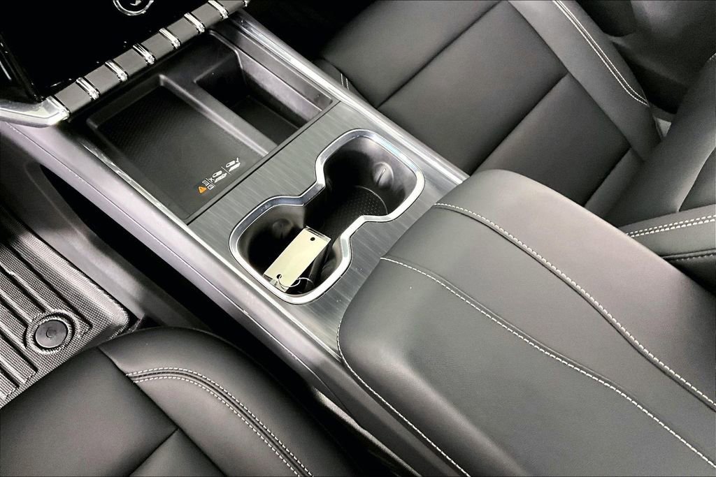 Certified 2025 GMC Acadia Elevation w/ Elevation Premium Package image 18