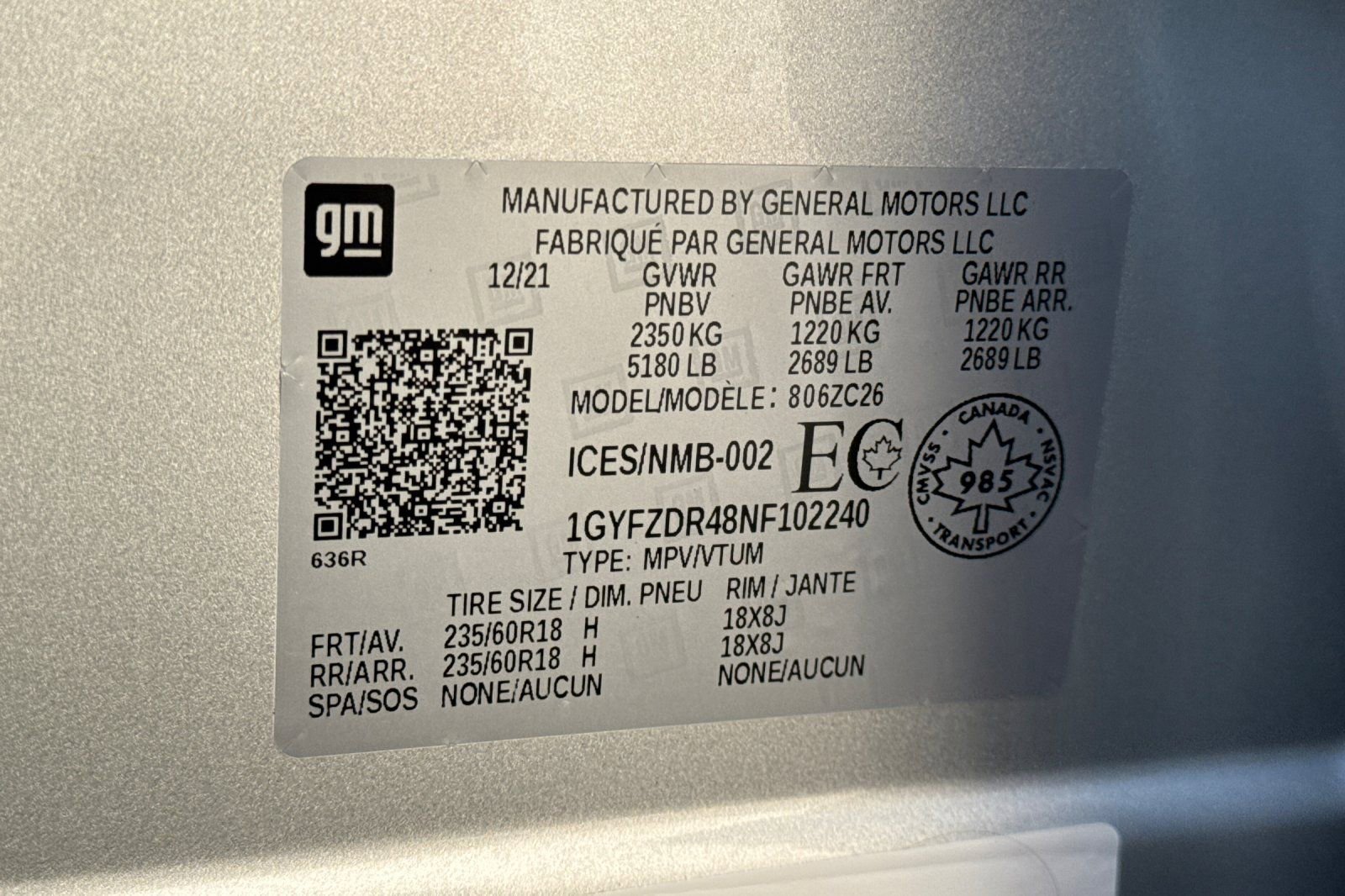 Used 2022 Cadillac XT4 Premium Luxury w/ Enhanced Visibility Package image 33