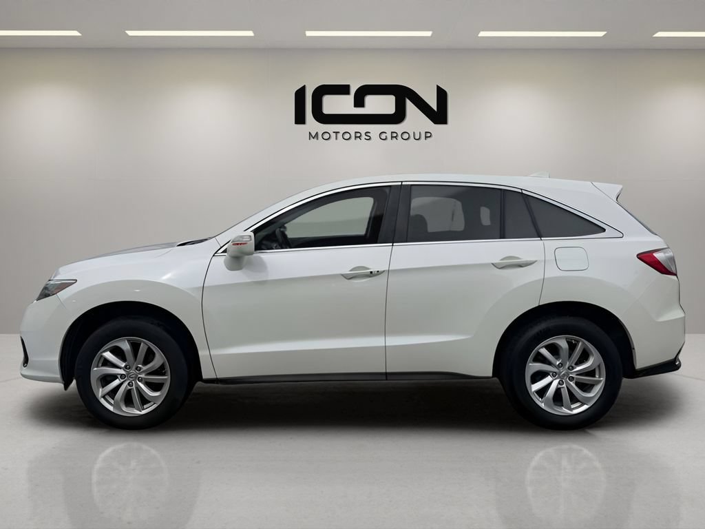 Used 2017 Acura RDX AWD image 2