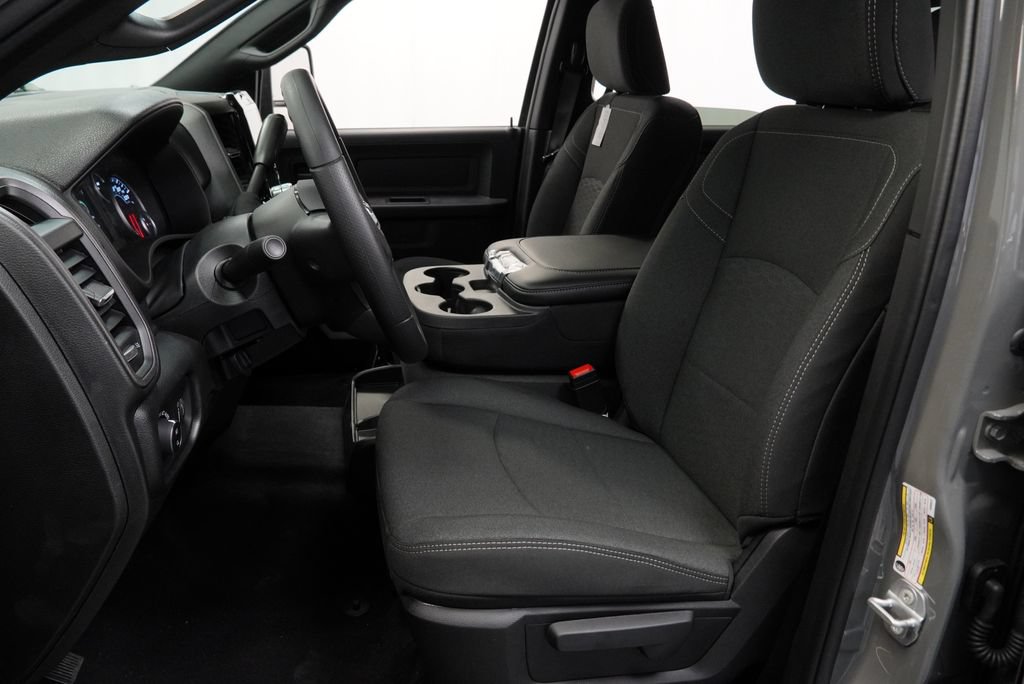 New 2027 RAM 3500 Tradesman AWD/4WD image 15