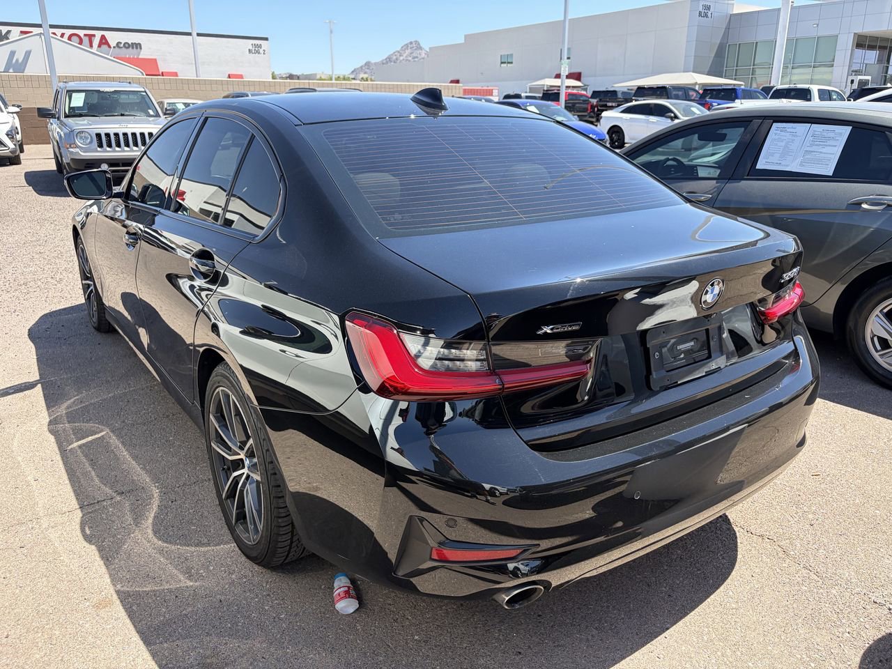 Used 2020 BMW 330i xDrive Sedan w/ Convenience Package AWD/4WD image 9