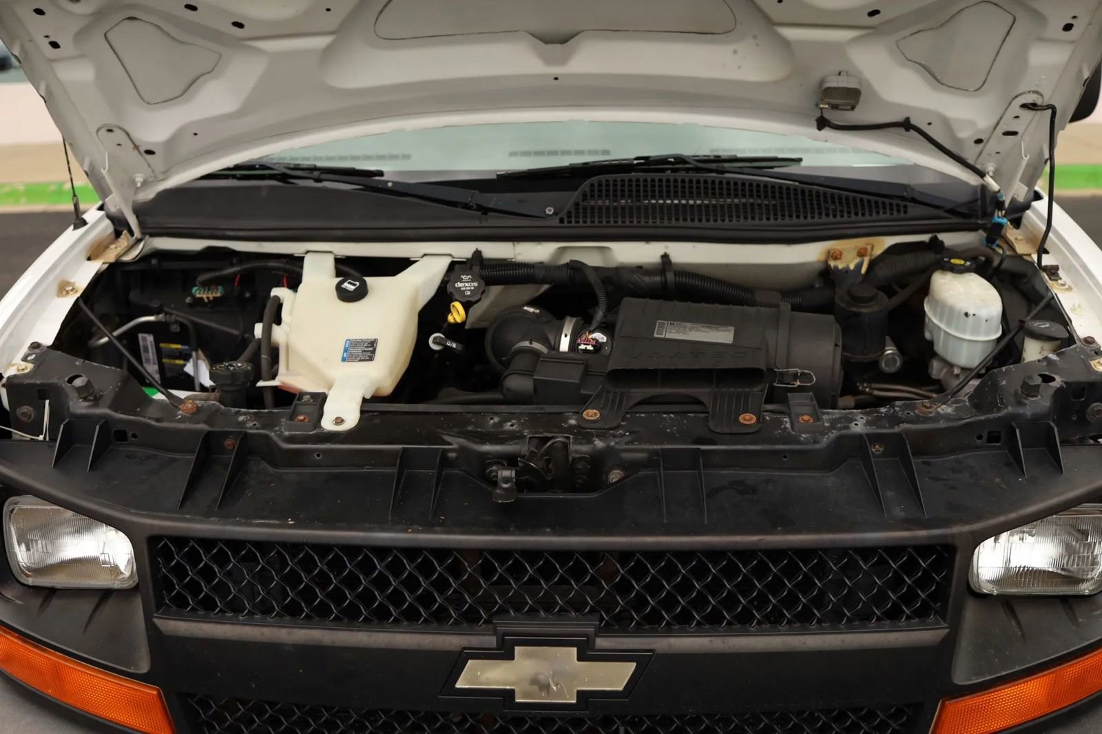 Used 2013 Chevrolet Express 2500 image 49