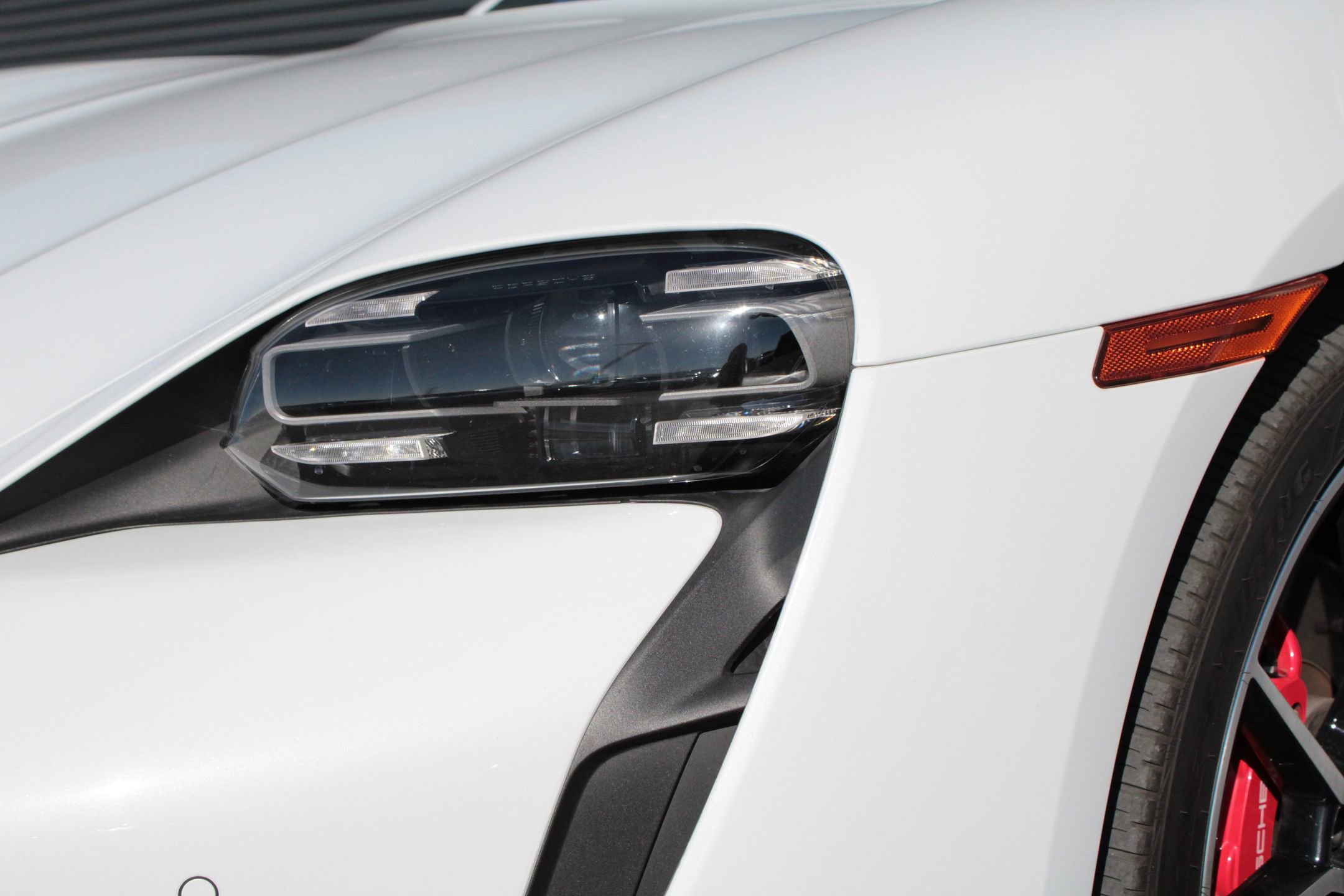 Used 2023 Porsche Taycan 4S image 12