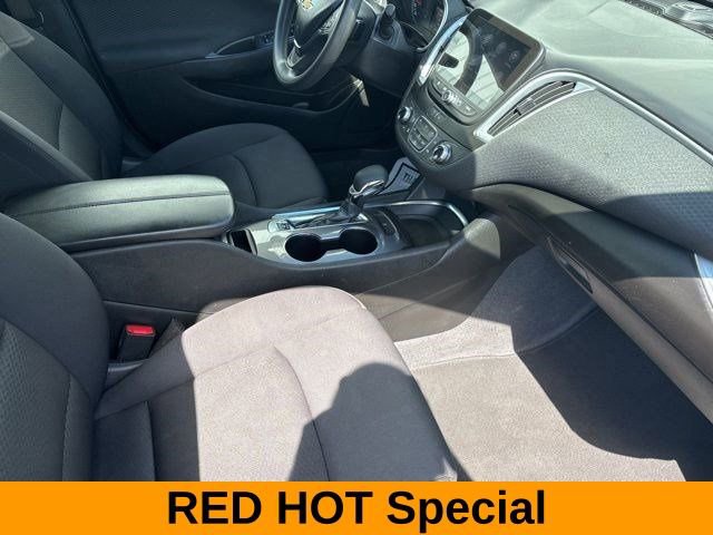 Used 2023 Chevrolet Malibu LT image 39