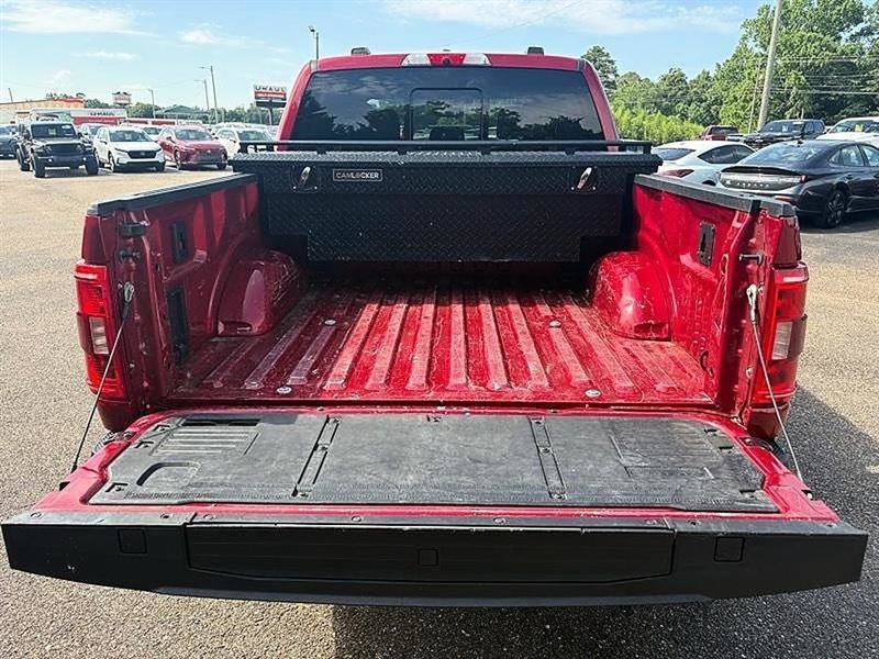 Used 2022 Ford F150 XLT w/ Equipment Group 302A High AWD/4WD image 13
