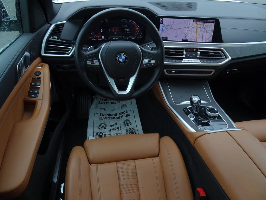 Used 2022 BMW X5 xDrive40i w/ Premium Package AWD/4WD image 14