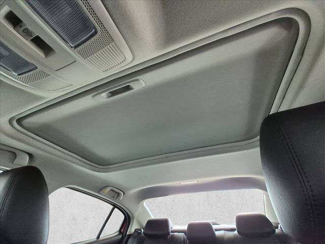 Used 2018 MAZDA MAZDA3 Grand Touring FWD image 16