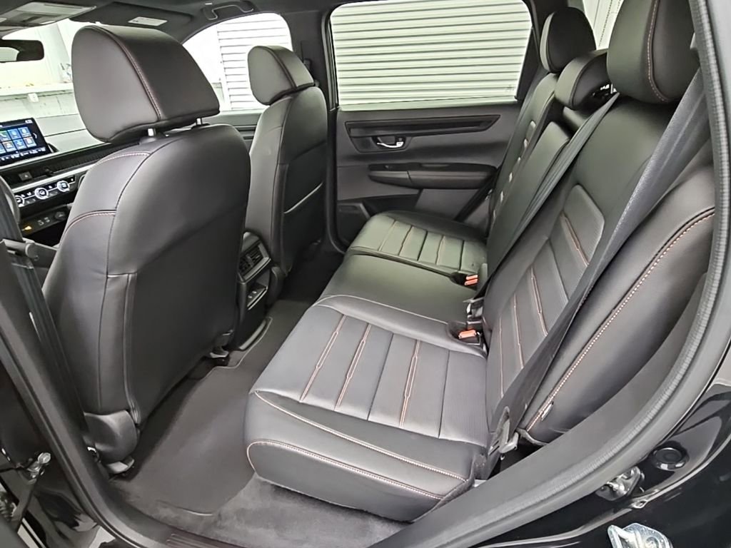 Used 2025 Honda CR-V Sport-L image 31