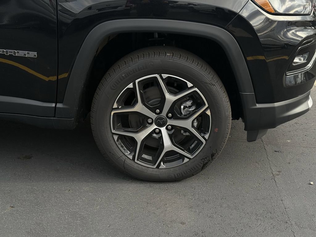 New 2026 Jeep Compass Limited w/ Sun, Sound & Navigation Group image 9