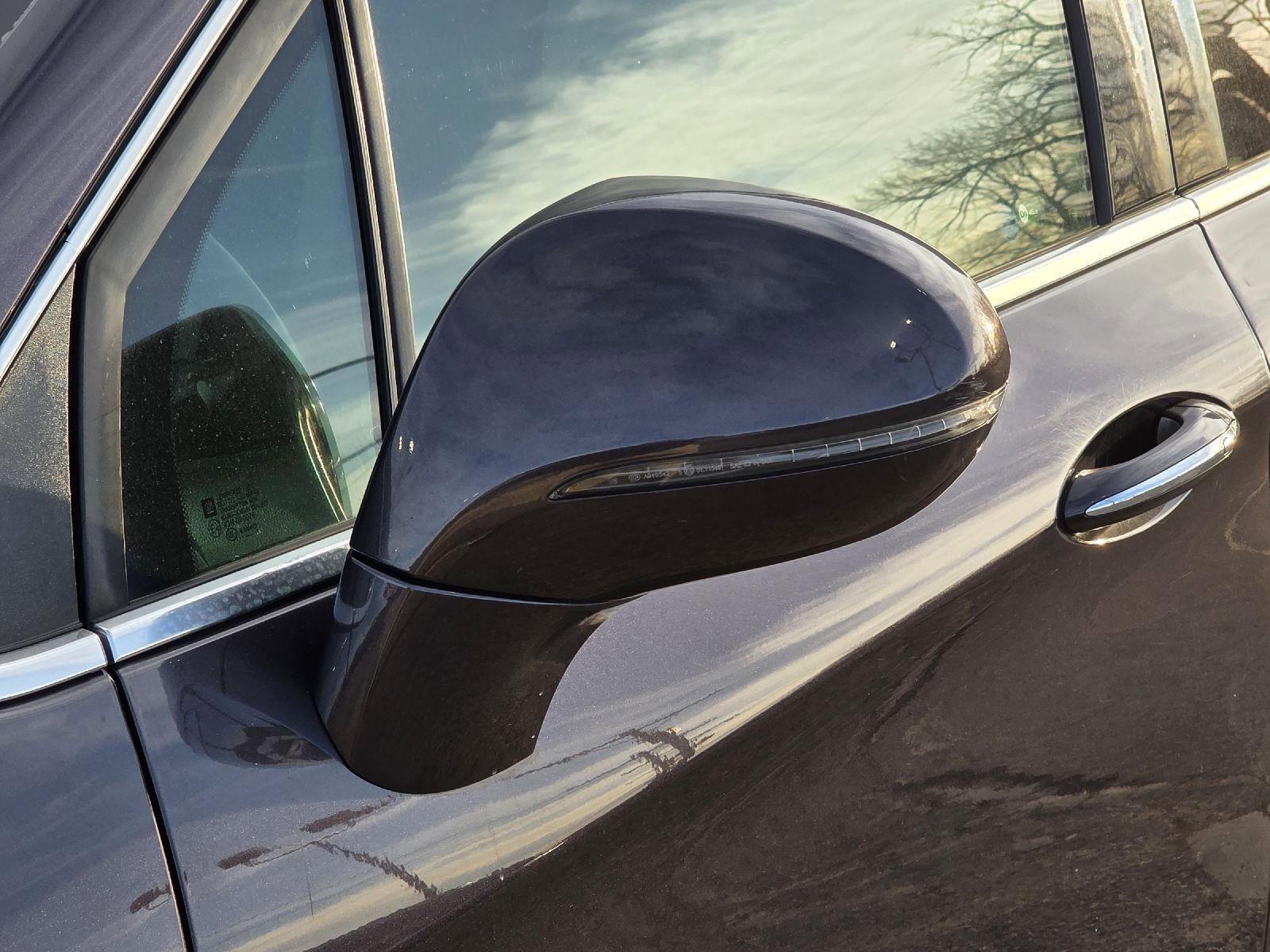 Used 2017 Buick Envision Essence image 37