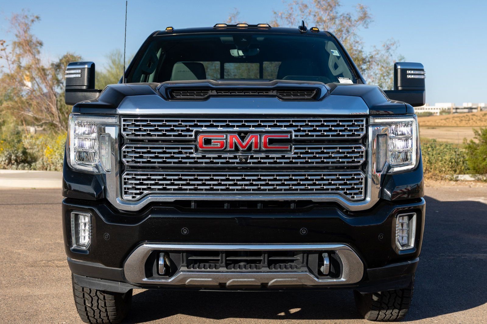 Used 2022 GMC Sierra 3500 Denali w/ Denali Ultimate Package AWD/4WD image 5