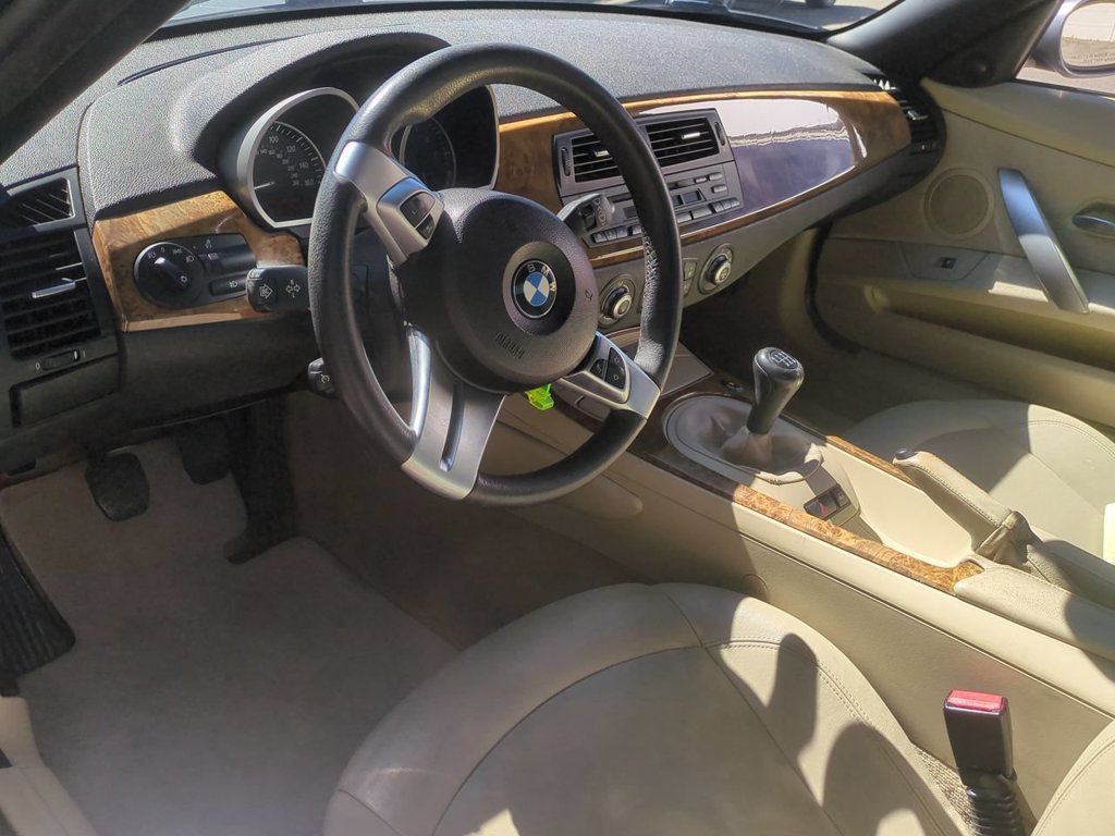 Used 2008 BMW Z4 3.0si RWD image 13