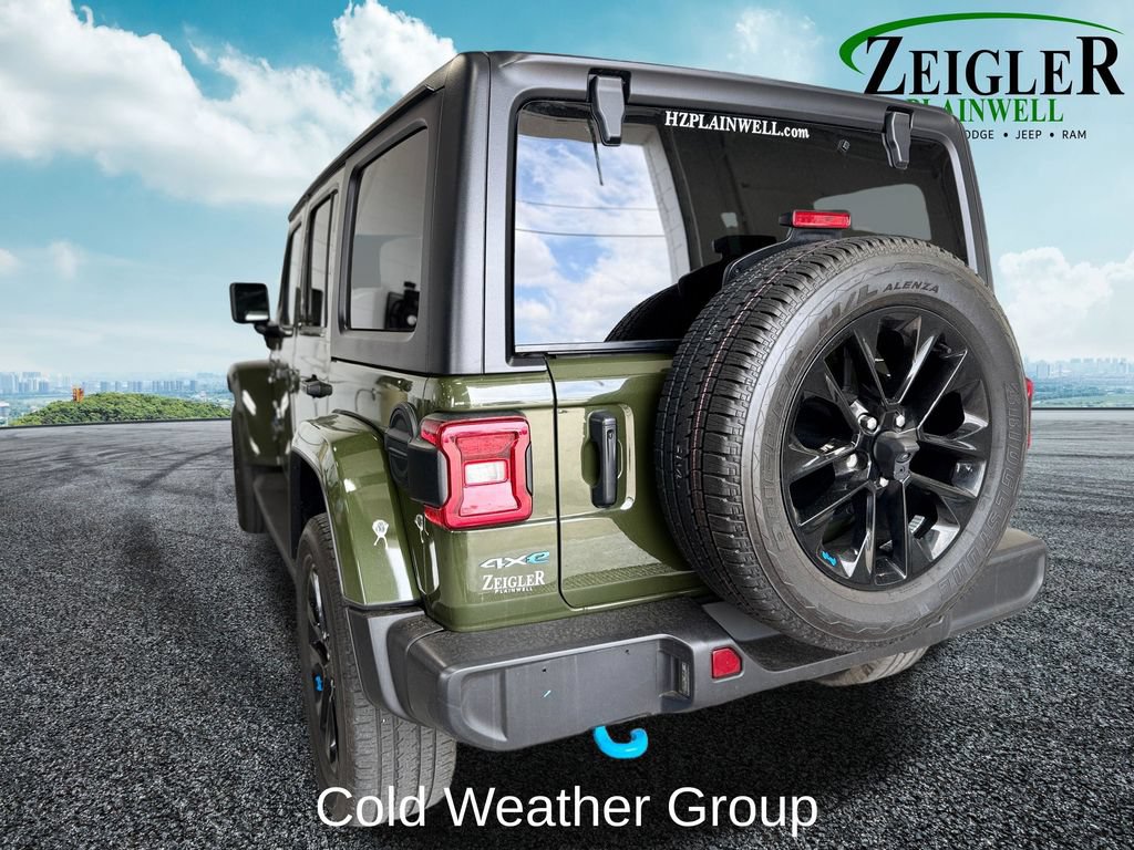 Used 2023 Jeep Wrangler Unlimited Sahara w/ Cold Weather Group AWD/4WD image 4