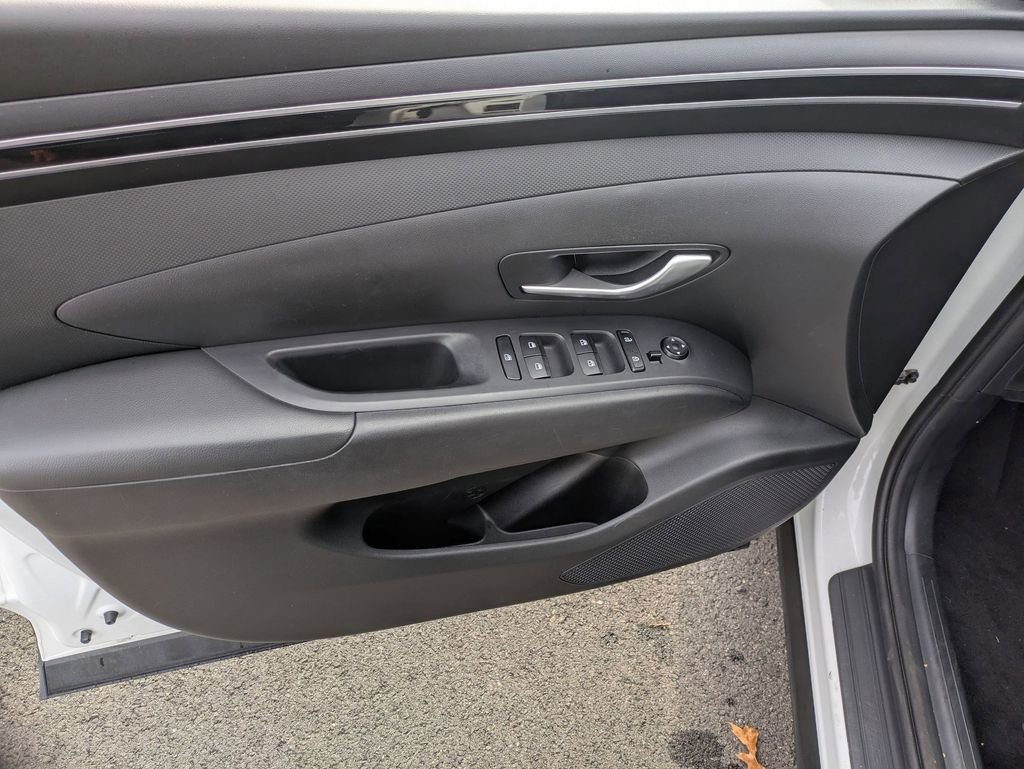 Certified 2023 Hyundai Tucson SEL w/ Winter Package image 9