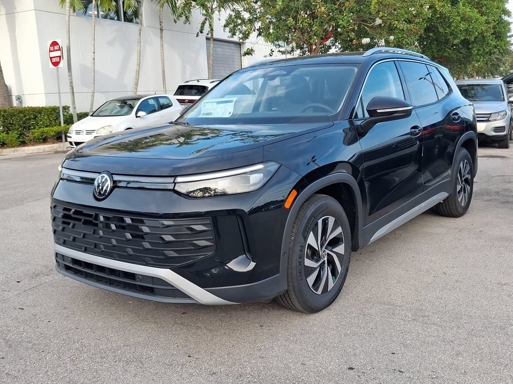 New 2026 Volkswagen Tiguan S FWD image 3