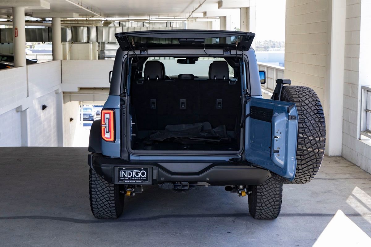 Used 2023 Ford Bronco Badlands image 28