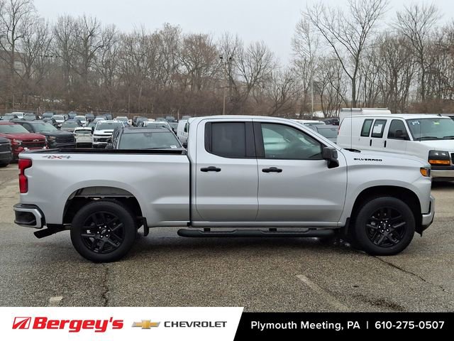 Used 2022 Chevrolet Silverado 1500 Custom w/ Rally Edition image 9
